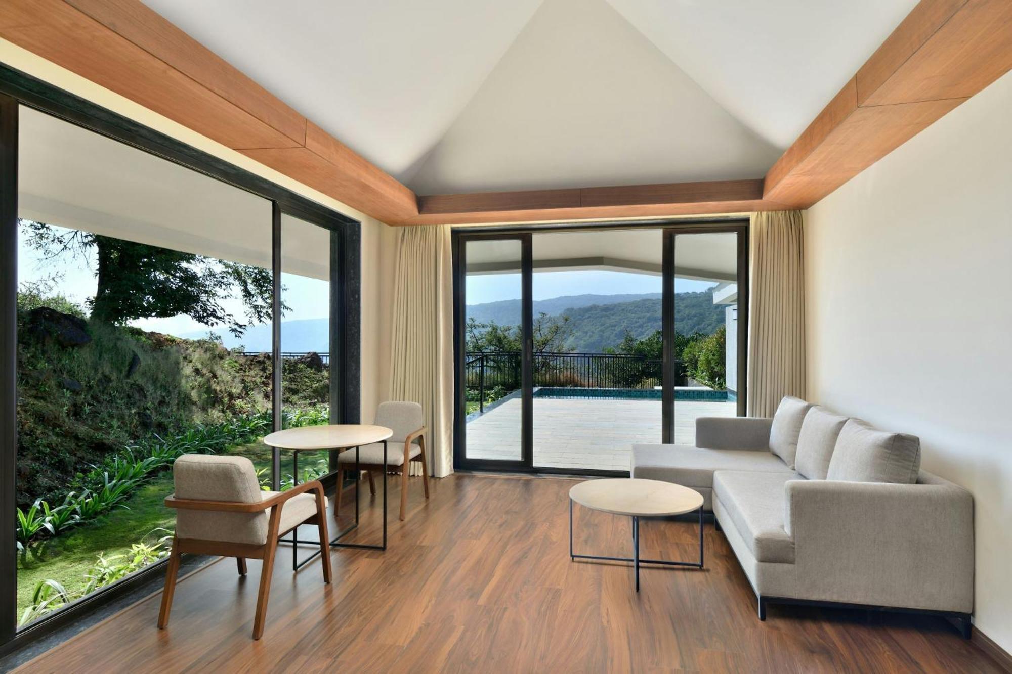 Courtyard By Marriott Mahabaleshwar Hotel Exterior foto