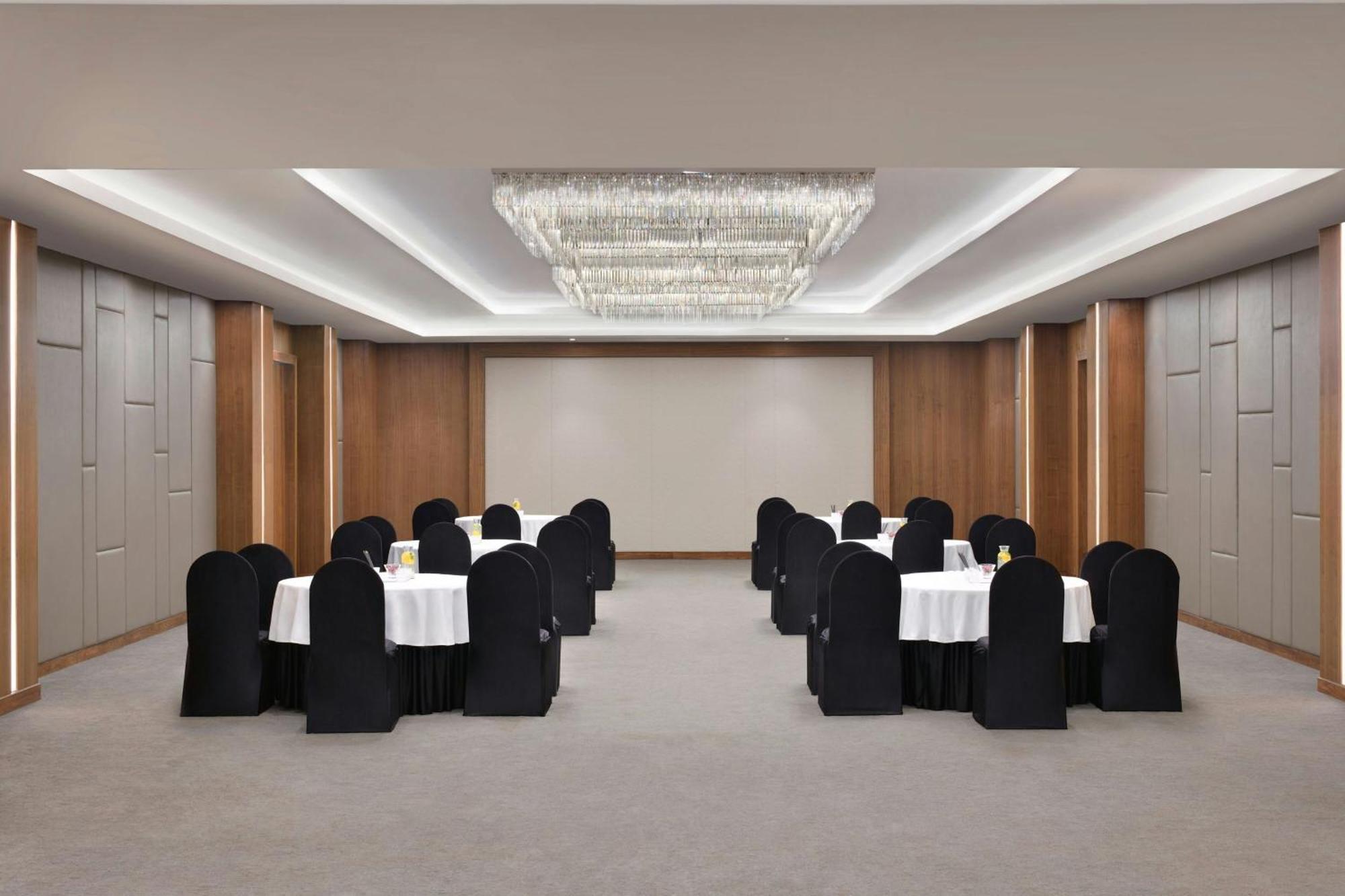 Courtyard By Marriott Mahabaleshwar Hotel Exterior foto