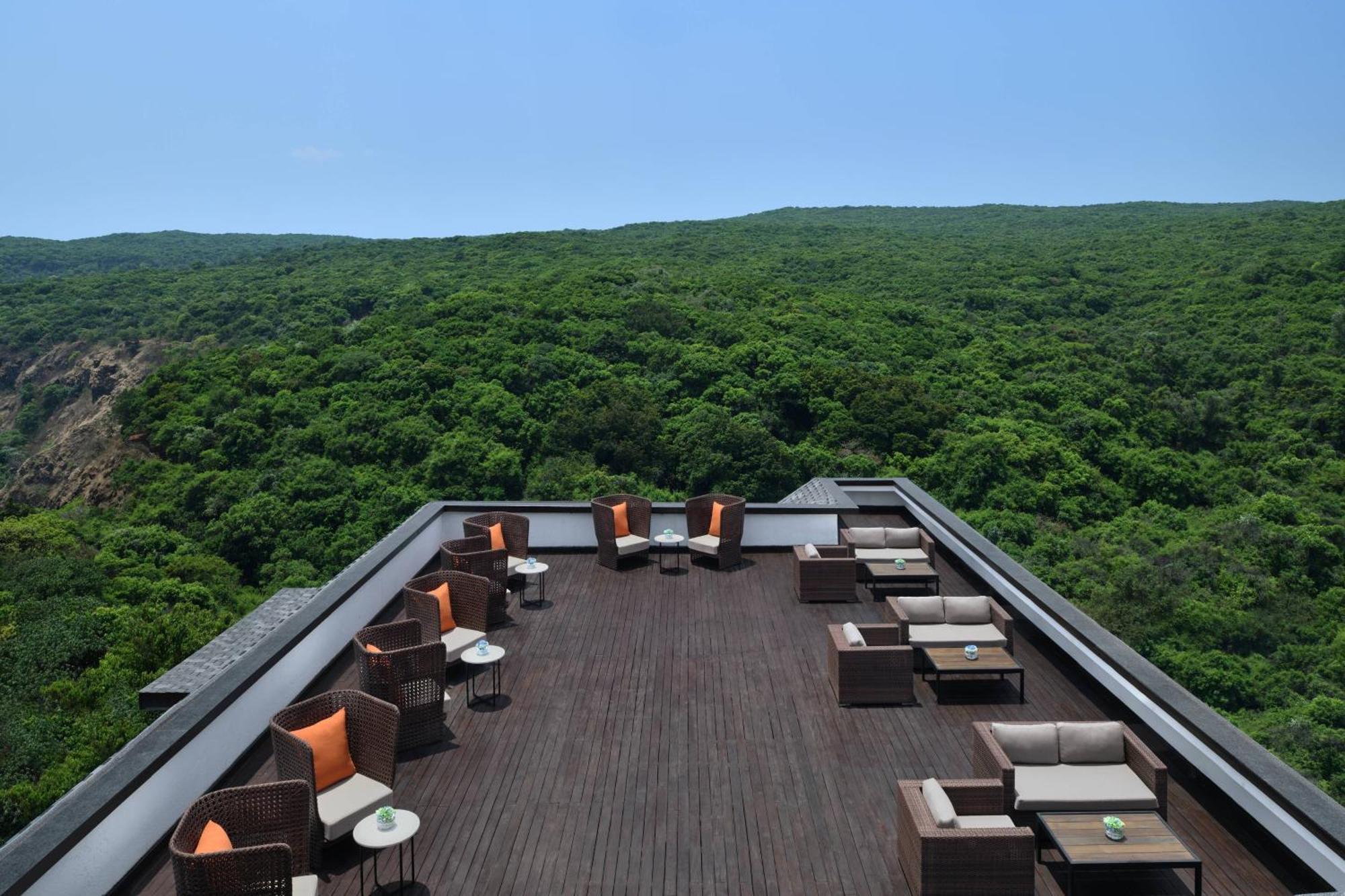 Courtyard By Marriott Mahabaleshwar Hotel Exterior foto